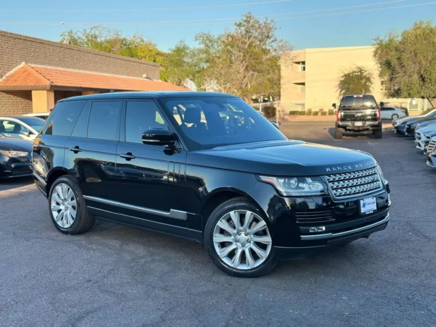 2016 Land Rover Range Rover SuperCharged photo 1