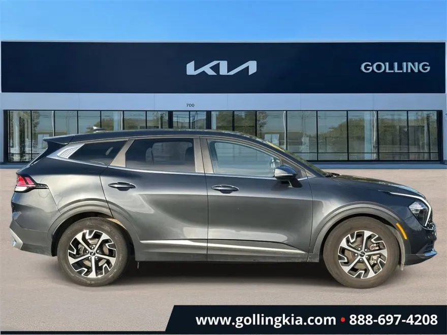 2023 Kia Sportage EX photo 1