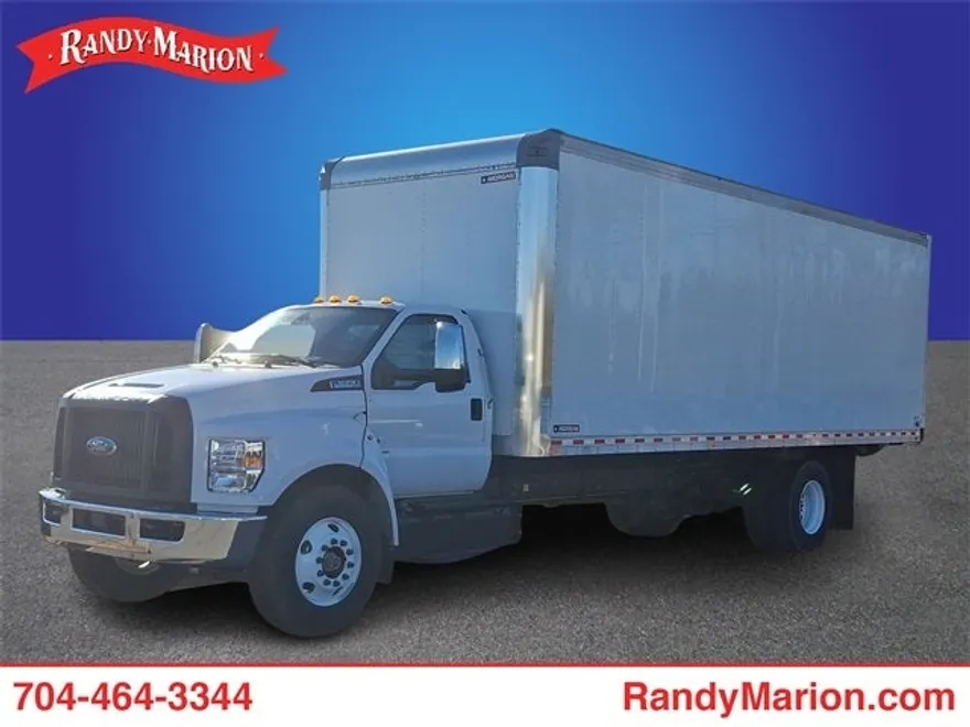 2023 Ford F-650 photo 1