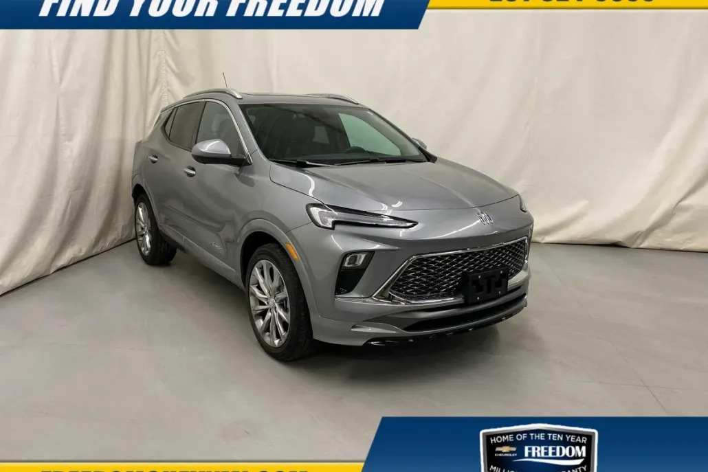 2024 Buick Encore GX Avenir photo 1