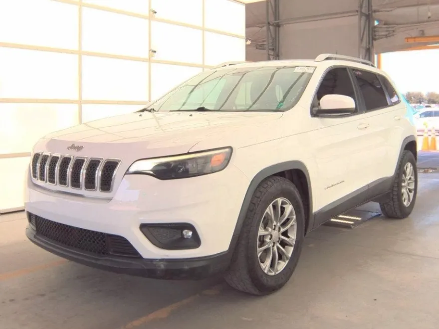 2019 Jeep Cherokee Latitude photo 1