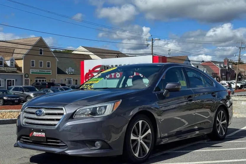 2015 Subaru Legacy 2.5i photo 1