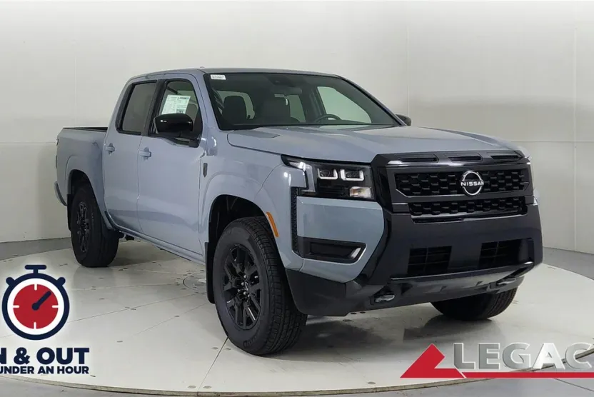 2026 Nissan Frontier photo 1