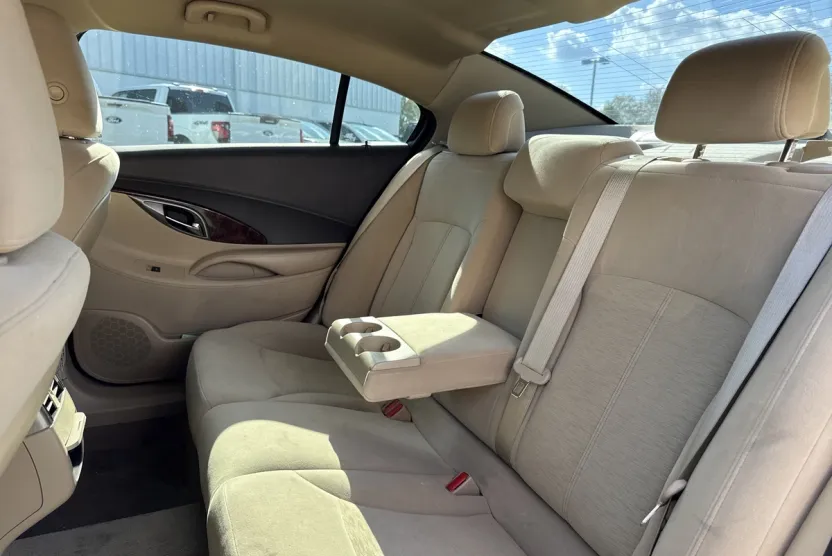 2012 Buick LaCrosse Base photo 1