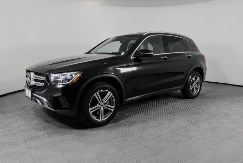 2022 Mercedes Benz GLC 300 photo 1