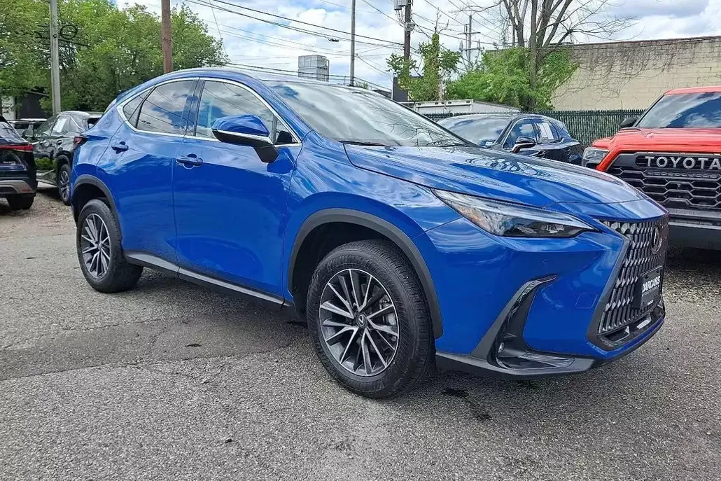 2025 Lexus NX 350 Premium photo 1