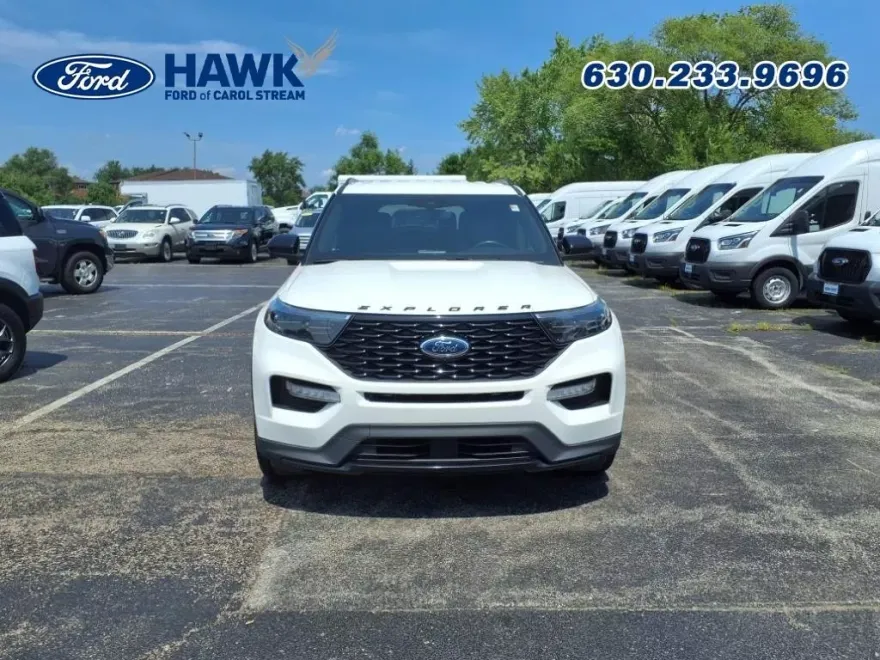 2022 Ford Explorer ST-Line photo 1