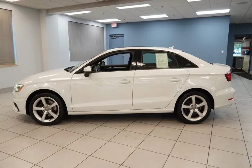 2016 Audi A3 2.0T Premium Quattro photo 1