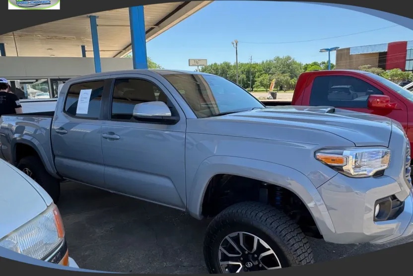 2021 Toyota Tacoma Double Cab TRD Sport photo 1