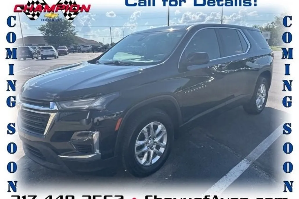2022 Chevrolet Traverse LS photo 1