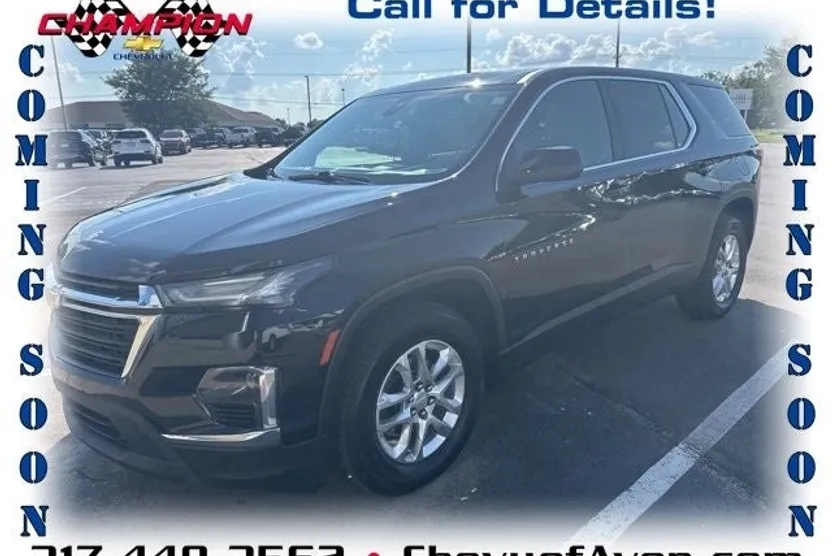 2022 Chevrolet Traverse LS photo 1