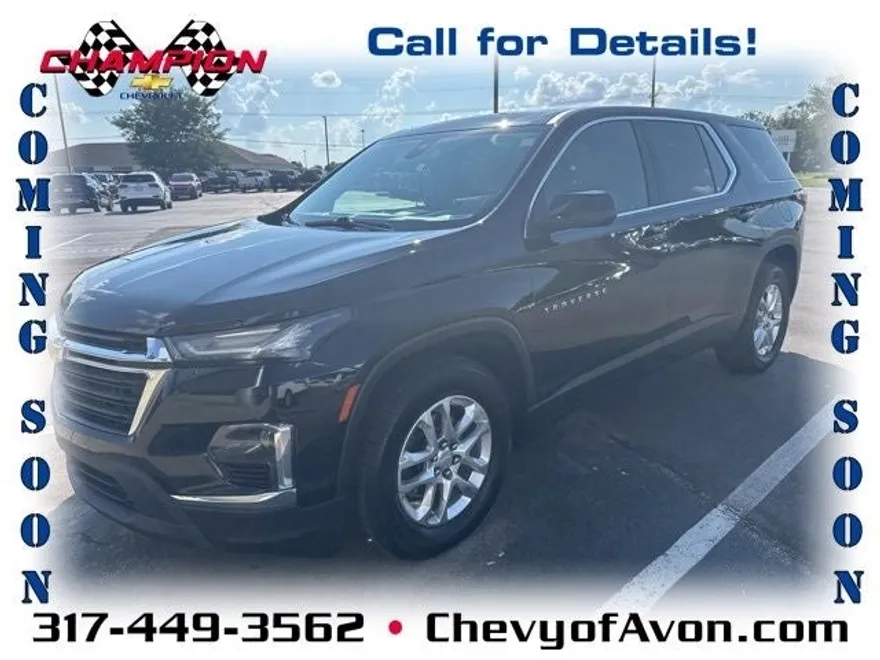 2022 Chevrolet Traverse LS photo 1