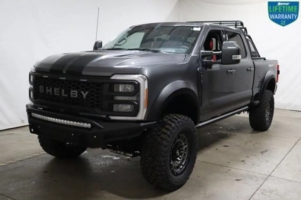 2023 Ford F-250 photo 1