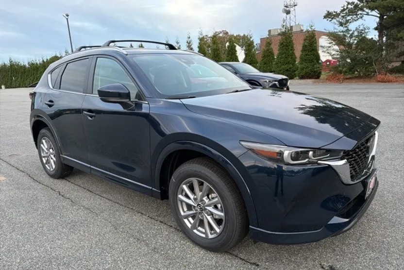 2025 Mazda CX-5 2.5 S Preferred photo 1