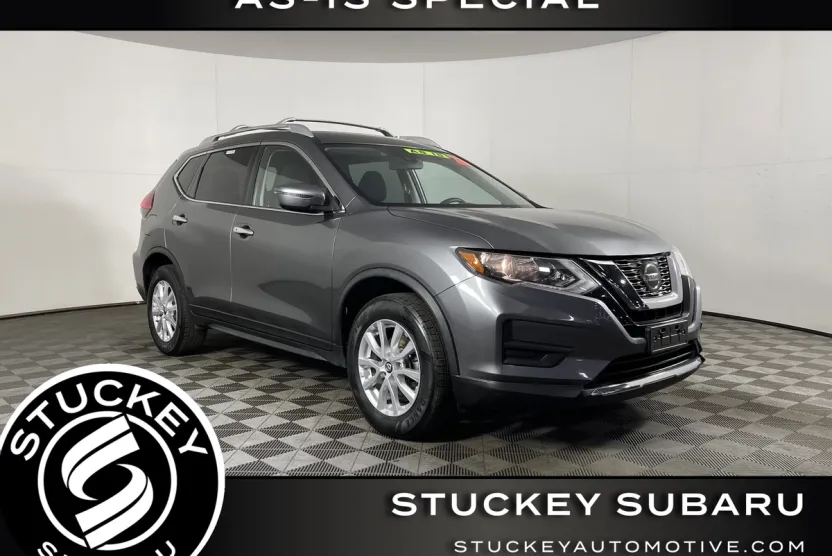 2020 Nissan Rogue SV photo 1