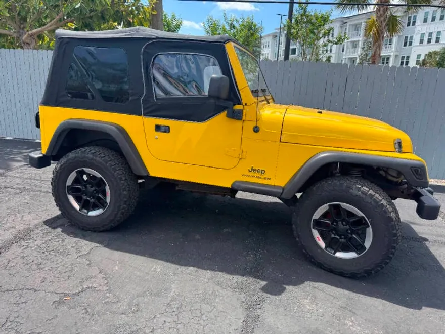 2005 Jeep Wrangler SE photo 1