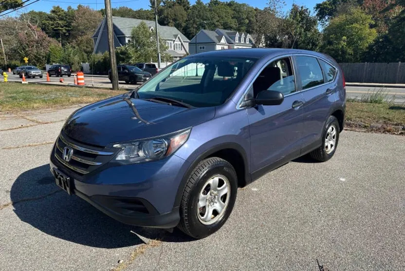 2013 Honda CR-V LX photo 1