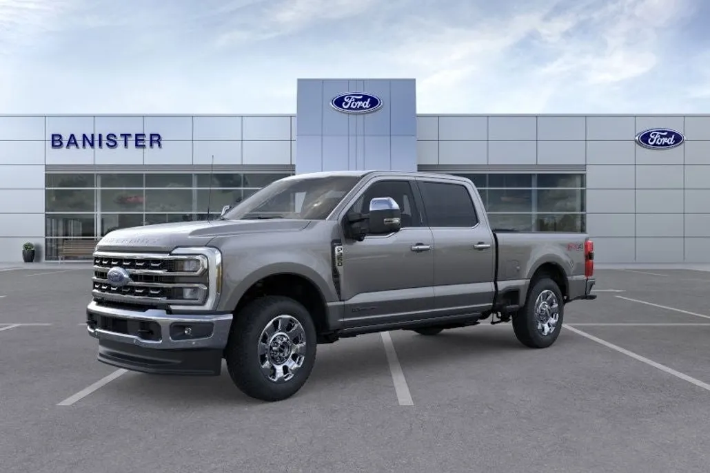2025 Ford F-350 Lariat photo 1