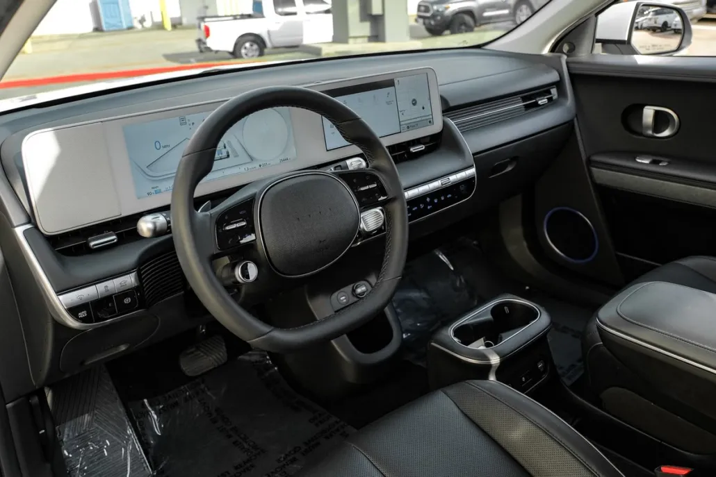 2023 Hyundai Ioniq 5 SEL photo 1