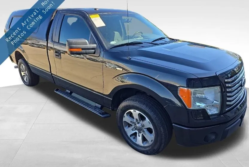 2011 Ford F-150 XLT photo 1
