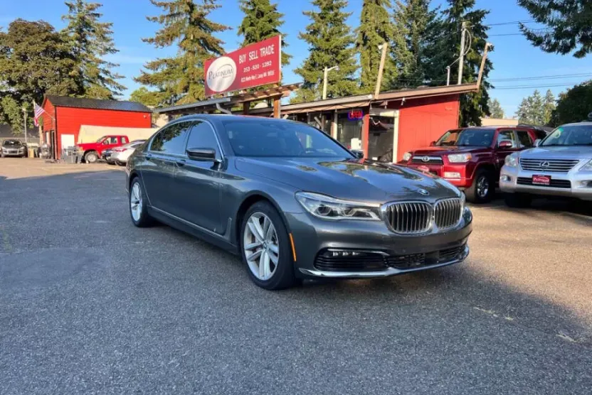 2016 Bmw 750i xDrive photo 1