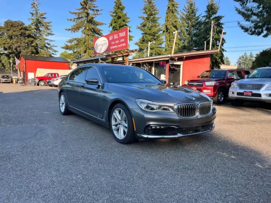2016 Bmw 750i xDrive photo 1