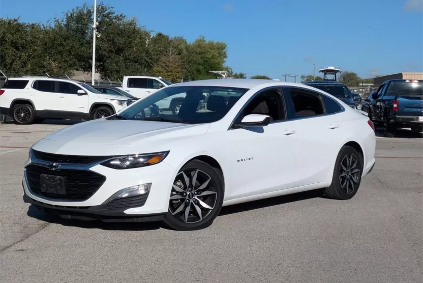 2020 Chevrolet Malibu RS photo 1