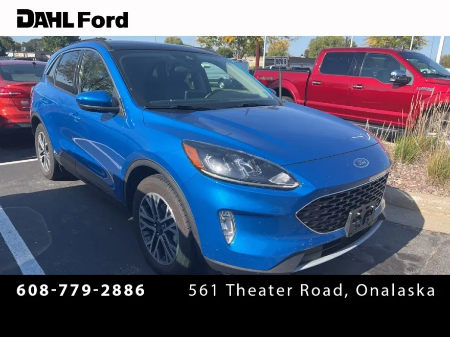 2020 Ford Escape SEL photo 1