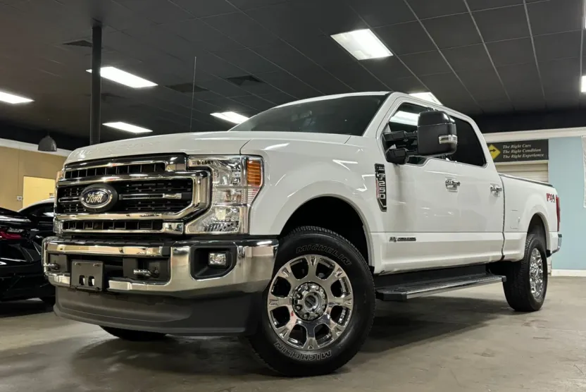 2021 Ford F-250 Lariat photo 1