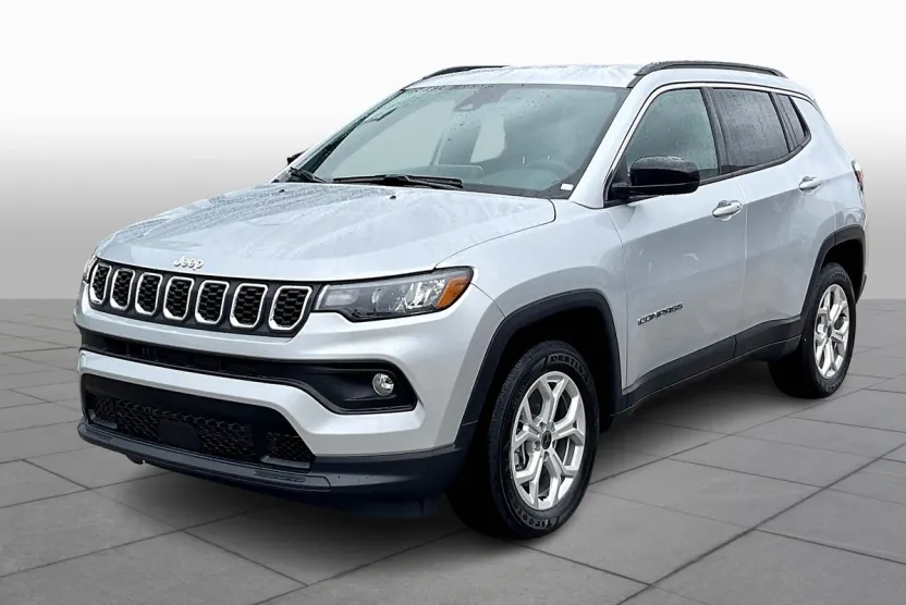 2025 Jeep Compass Latitude photo 1