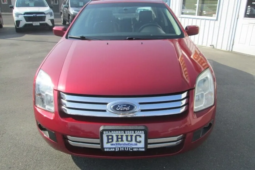 2008 Ford Fusion SE photo 1