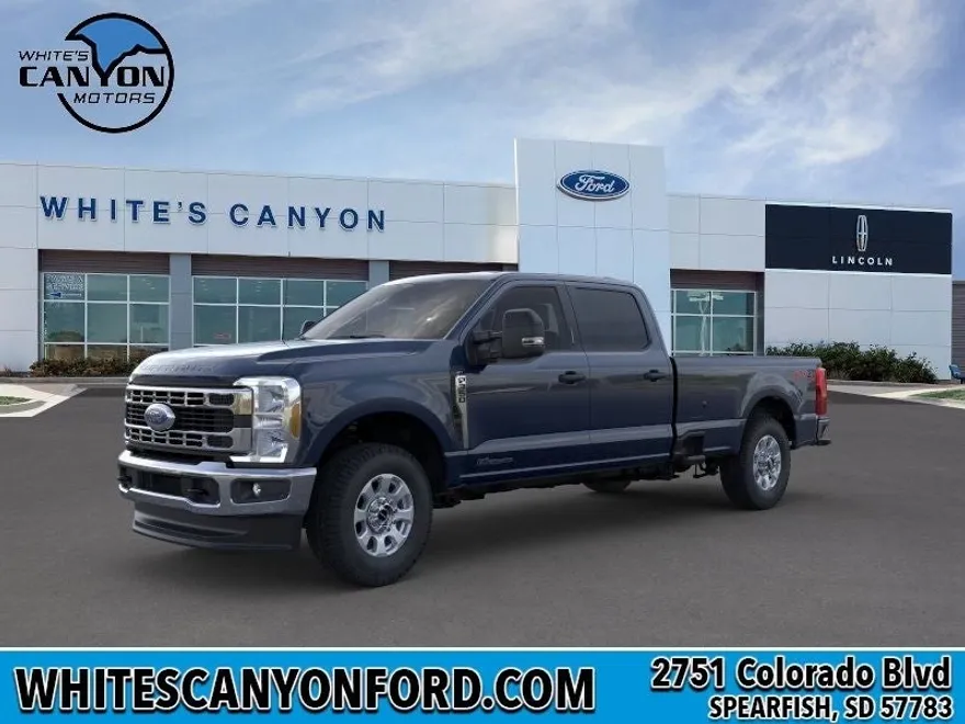 2025 Ford F-350 XLT photo 1