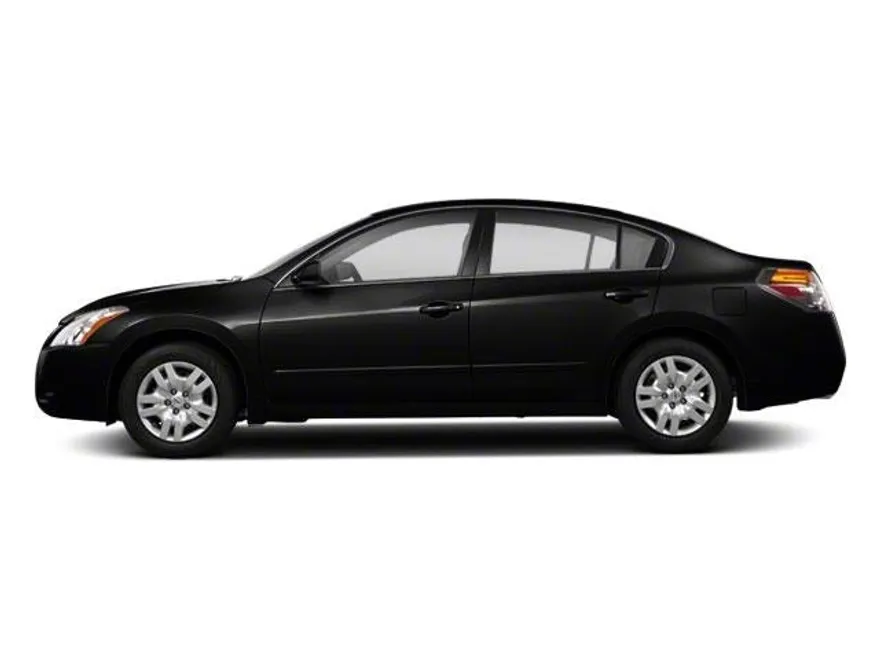 2012 Nissan Altima 2.5 S photo 1