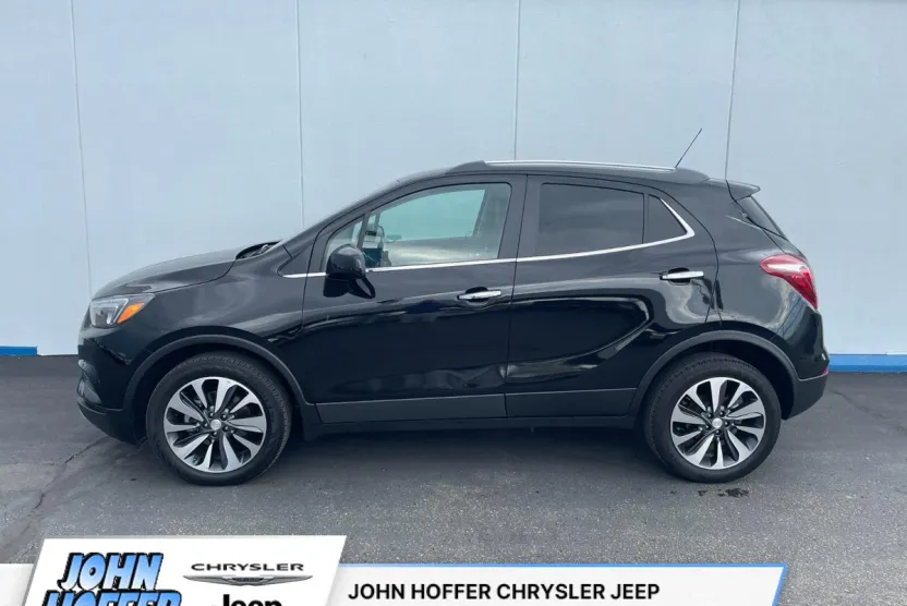 2022 Buick Encore Preferred photo 1