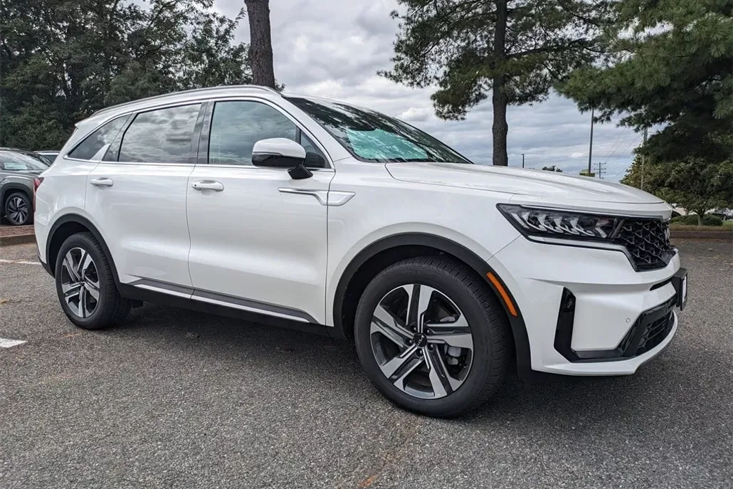 2024 Kia Sorento Hybrid EX photo 1