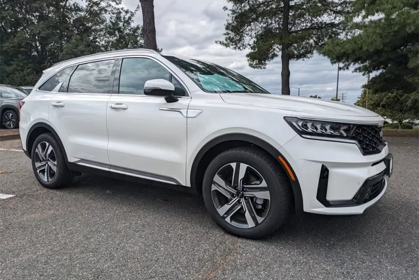 2024 Kia Sorento Hybrid EX photo 1