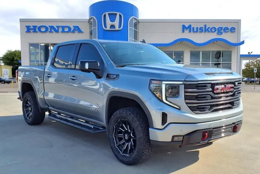 2023 Gmc Sierra AT4 photo 1