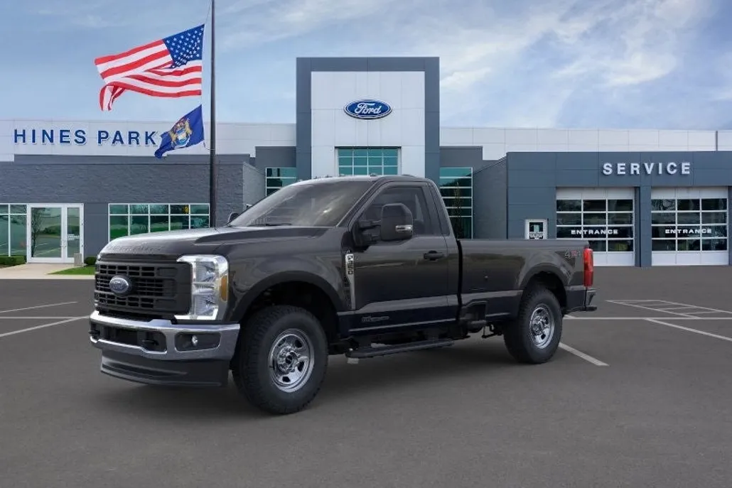 2024 Ford F-350 XL photo 1