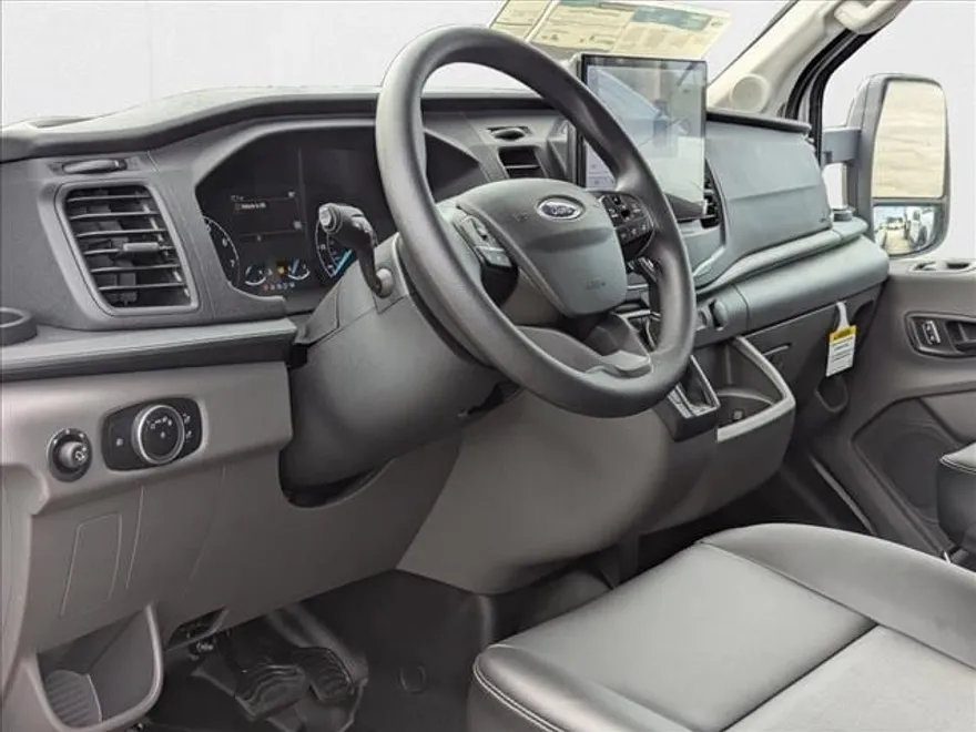 2025 Ford Transit photo 1