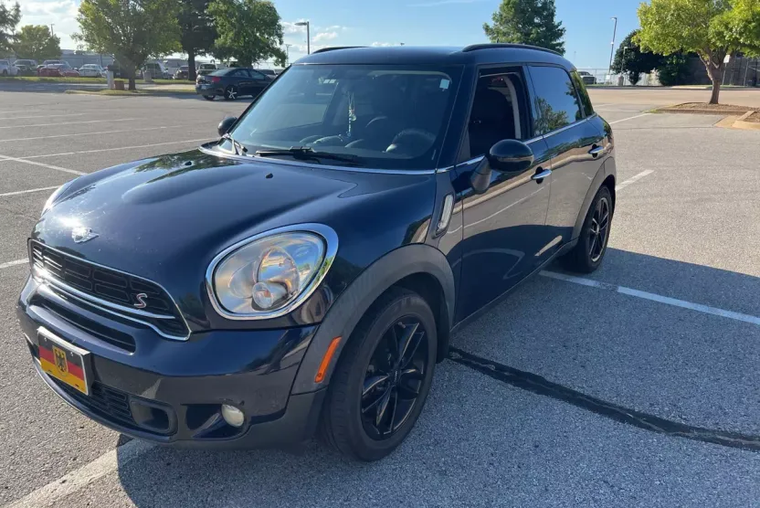 2016 Mini Countryman S photo 1