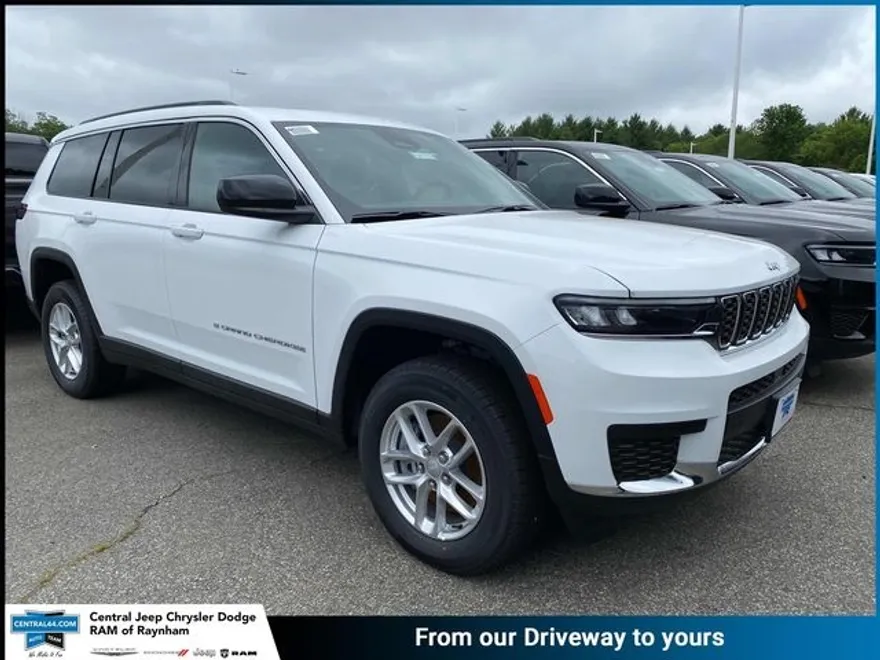 2025 Jeep Grand Cherokee Laredo X photo 1