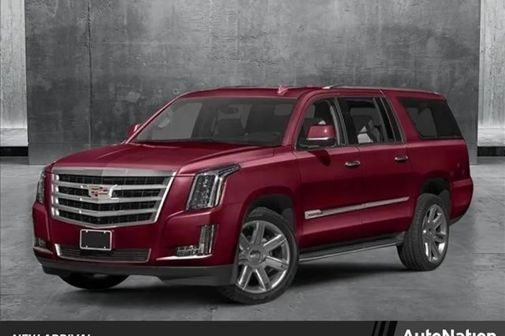 2017 Cadillac Escalade ESV Luxury photo 1