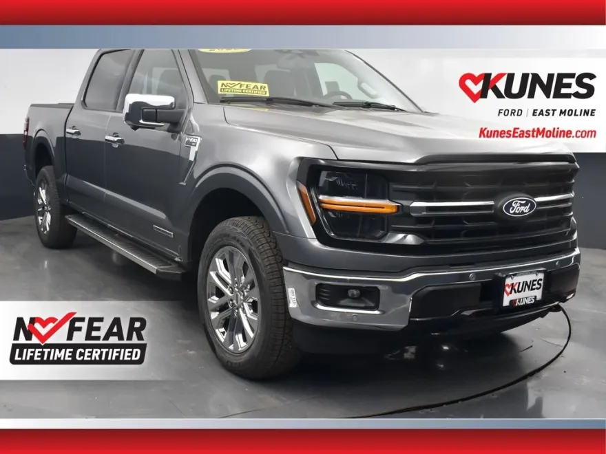 2025 Ford F-150 XLT photo 1