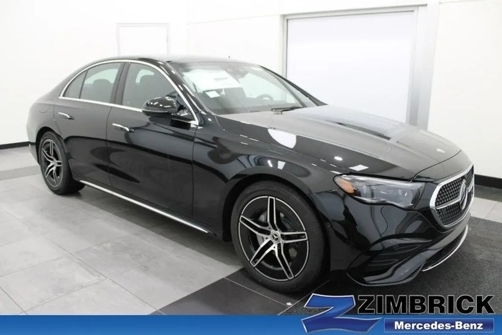 2025 Mercedes Benz E 350 4MATIC photo 1