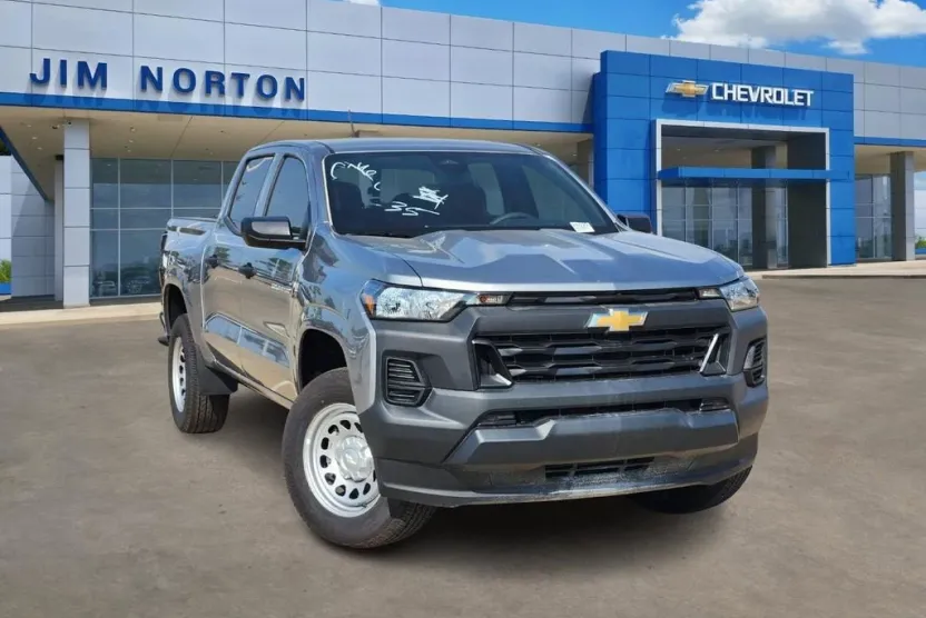 2026 Chevrolet Colorado Work Truck photo 1