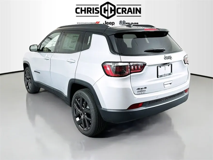 2025 Jeep Compass Limited photo 1