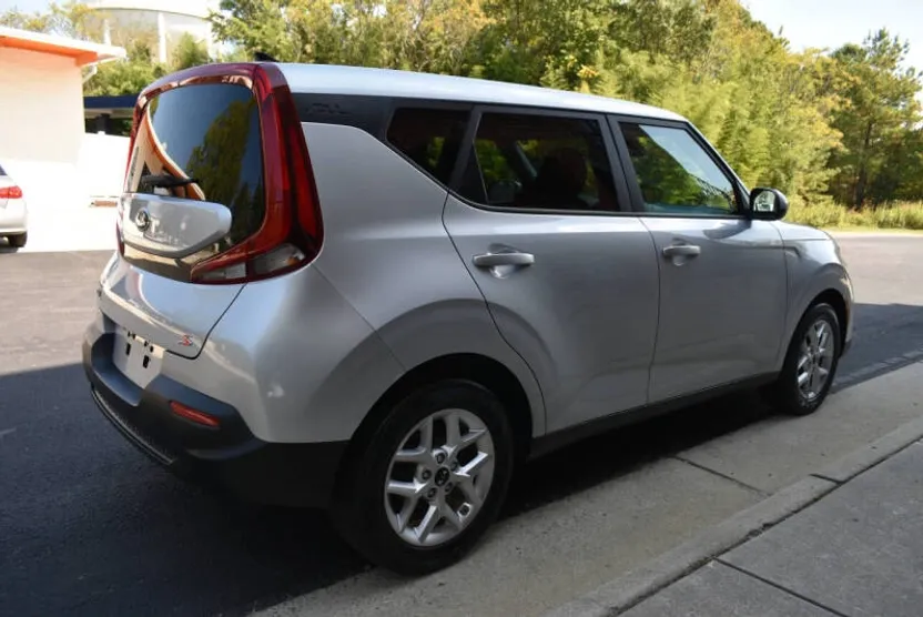 2021 Kia Soul LX S X-Line photo 1