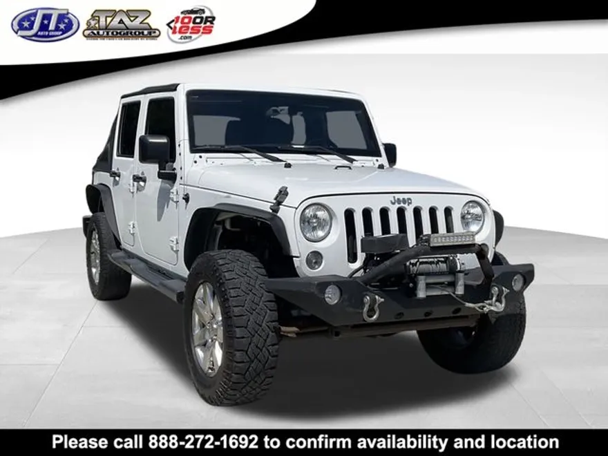 2015 Jeep Wrangler Unlimited Sahara photo 1