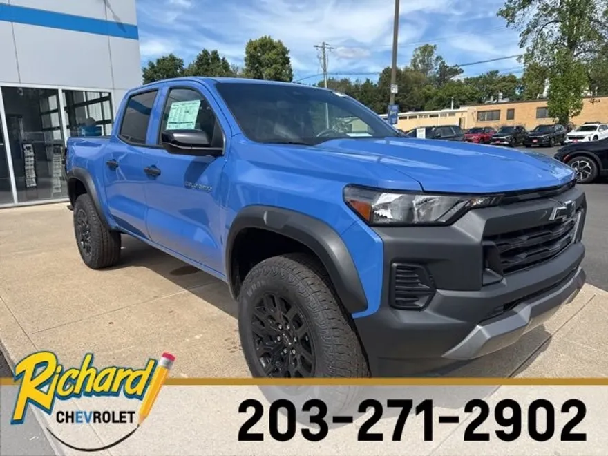 2026 Chevrolet Colorado Trail Boss photo 1