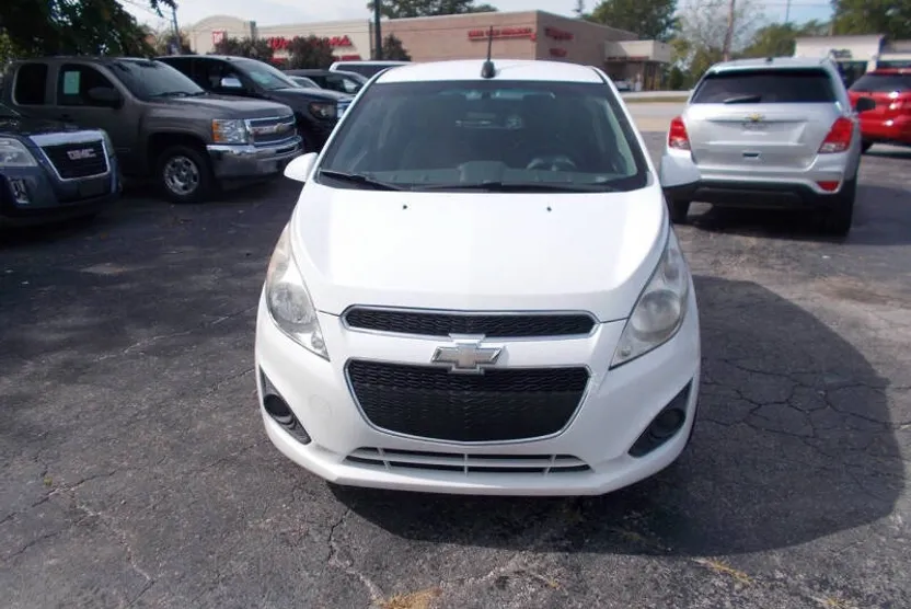 2015 Chevrolet Spark 1LT photo 1